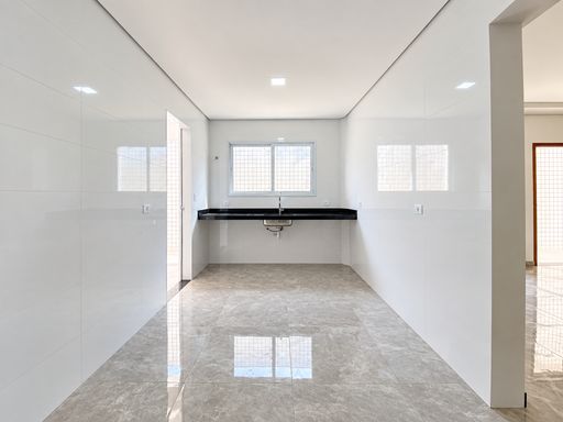 sobreposta térrea com cozinha grande