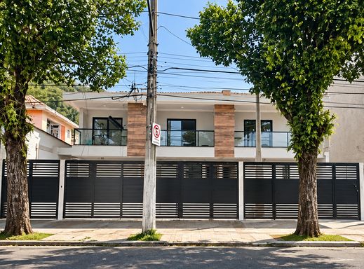 Casa Sobreposta no Marapé