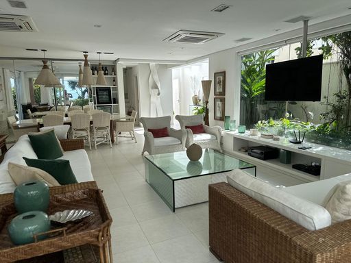 Sala de Estar com 3 ambientes