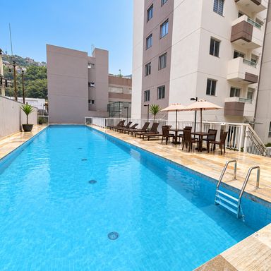 Condomínio KZ Santos com piscina adulto
