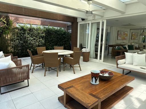 Varanda com Vista para o Mar