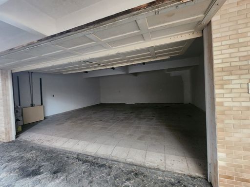 Box de Garagem privativo com 57,50m²