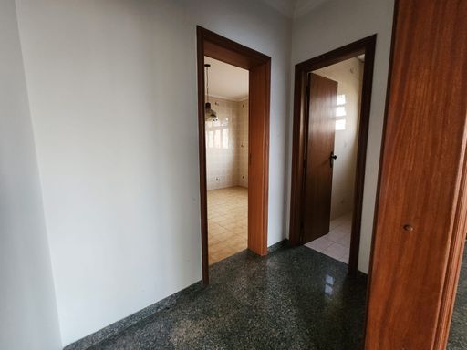 Hall Sala de Jantar/Lavabo e Copa