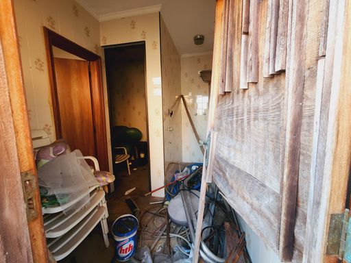 Depósito e banheiro de apoio para Área da Piscina