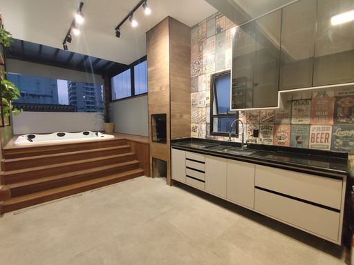 Área Churrasqueira com Spa