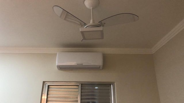 Ar Condicionado e Ventilador de Teto