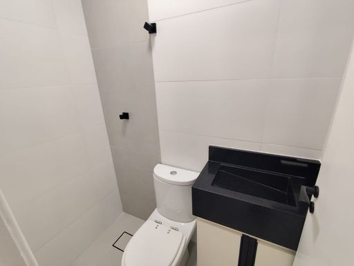 Banheiro de Serviço