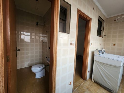 Banheiro de Serviço