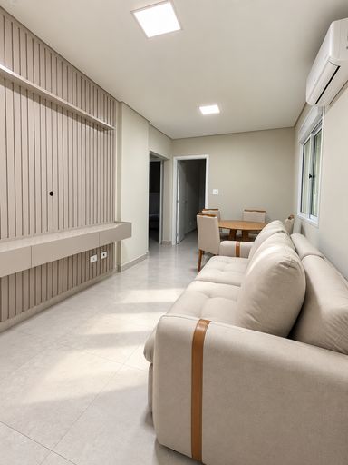 Sala de Estar E Jantar com móveis