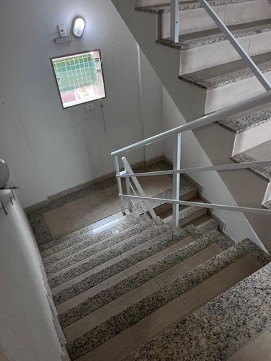 escadas de acesso