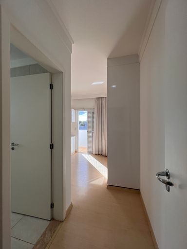Suite 2