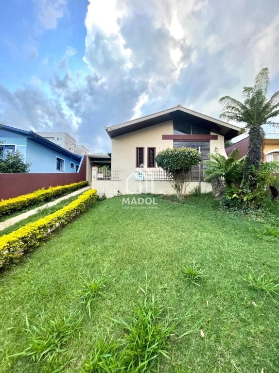 Casa à venda em Oficinas, Ponta Grossa — Portal Chave Fácil