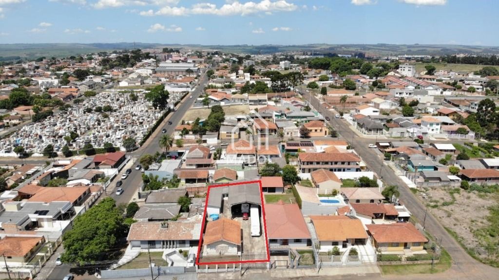 Casa à venda em Uvaranas, Ponta Grossa — Portal Chave Fácil