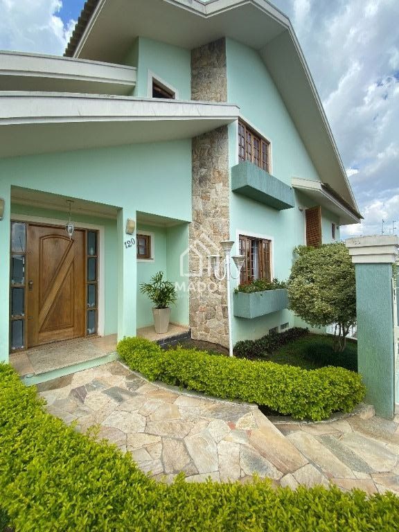 Casa à venda em Jardim Carvalho, Ponta Grossa — Portal Chave Fácil