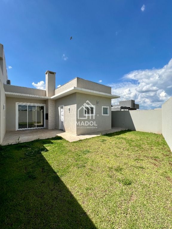 Casa à venda em Uvaranas, Ponta Grossa — Portal Chave Fácil