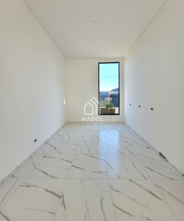 Casa à venda em Uvaranas, Ponta Grossa — Portal Chave Fácil