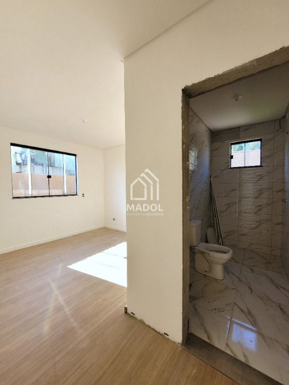 Casa à venda em Uvaranas, Ponta Grossa — Portal Chave Fácil