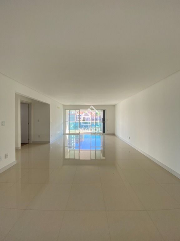 Apartamento à venda em Centro, Ponta Grossa — Portal Chave Fácil