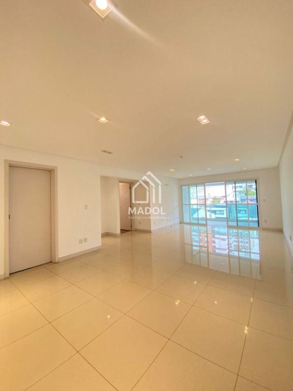 Apartamento à venda em Centro, Ponta Grossa — Portal Chave Fácil