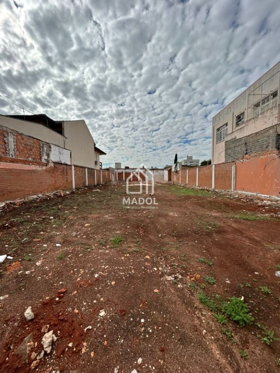 Terreno/Área à venda em Centro, Ponta Grossa — Portal Chave Fácil