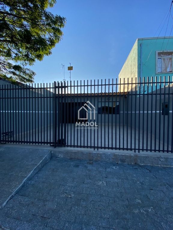 Casa à venda em Uvaranas, Ponta Grossa — Portal Chave Fácil