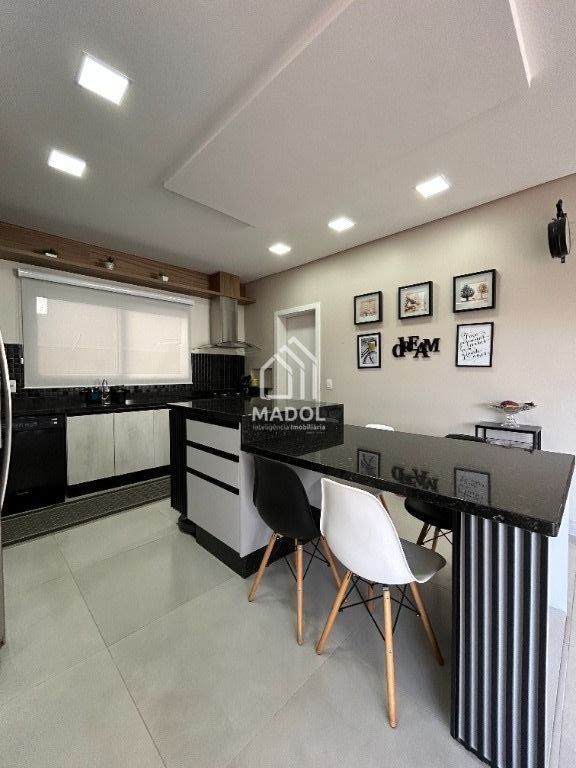 Casa à venda em Jardim Carvalho, Ponta Grossa — Portal Chave Fácil