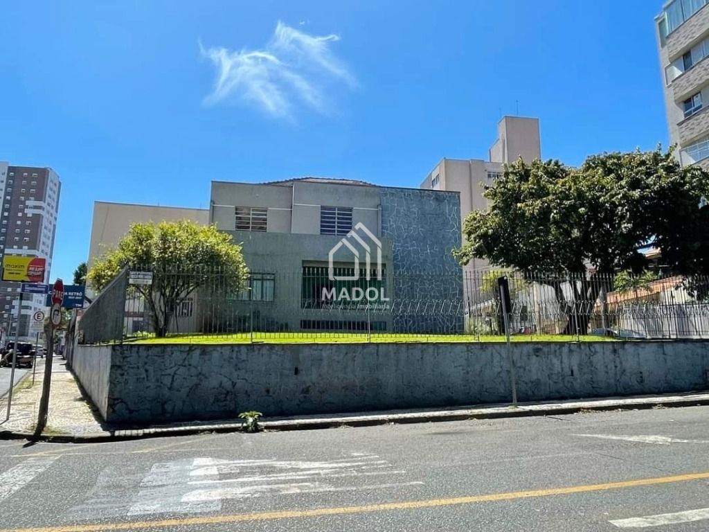 Casa à venda em Centro, Ponta Grossa — Portal Chave Fácil