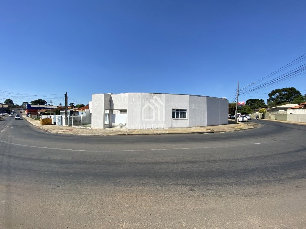 Casa à venda em Uvaranas, Ponta Grossa — Portal Chave Fácil