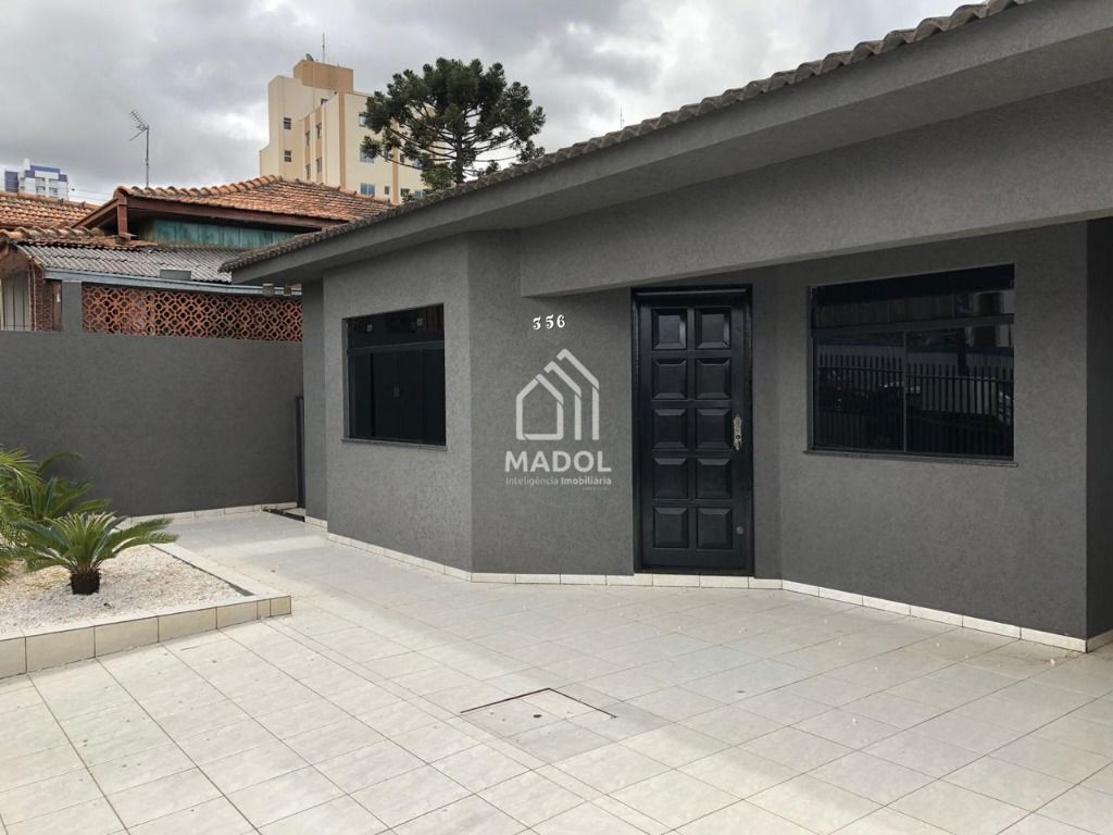 Casa à venda em Centro, Ponta Grossa — Portal Chave Fácil