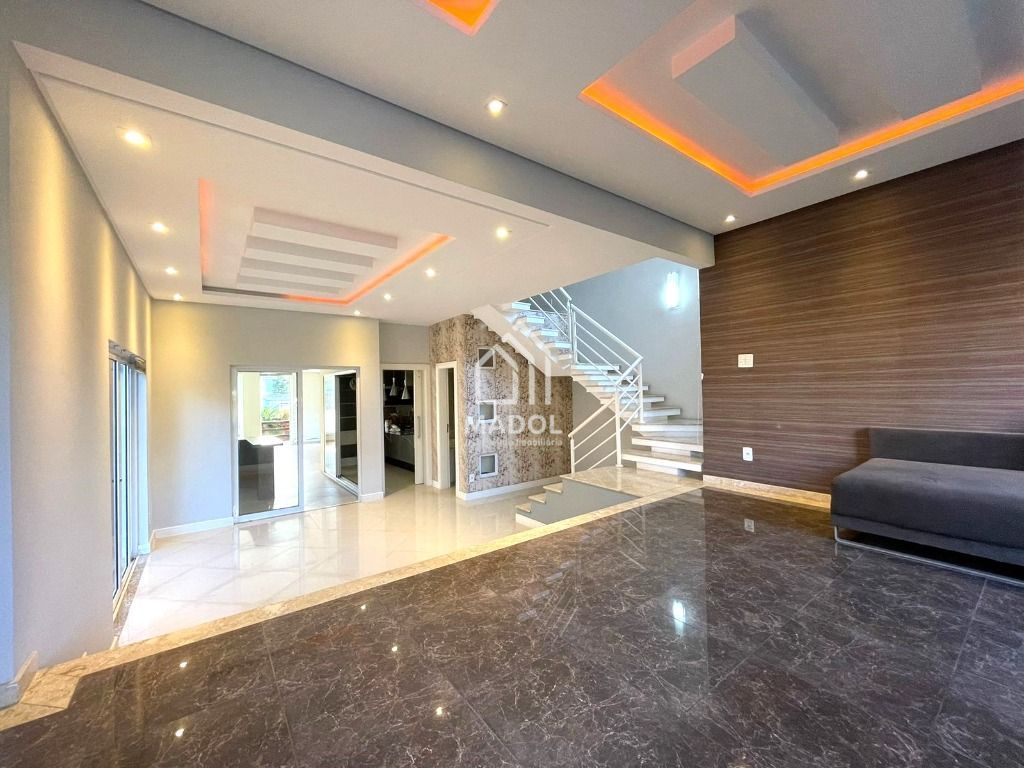 Casa à venda em Oficinas, Ponta Grossa — Portal Chave Fácil