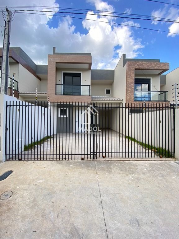 Casa à venda em Orfãs, Ponta Grossa — Portal Chave Fácil