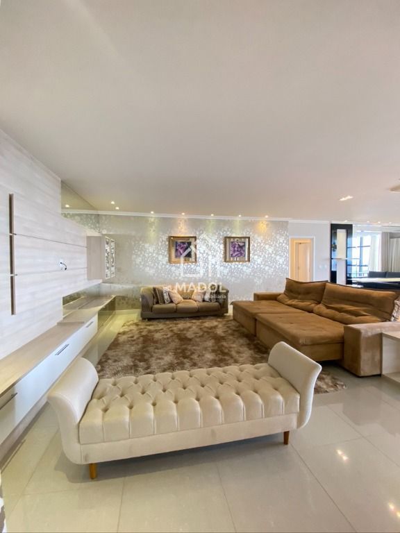 Apartamento à venda em Olarias, Ponta Grossa — Portal Chave Fácil