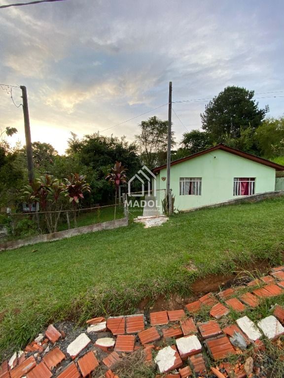 Casa à venda em Uvaranas, Ponta Grossa — Portal Chave Fácil