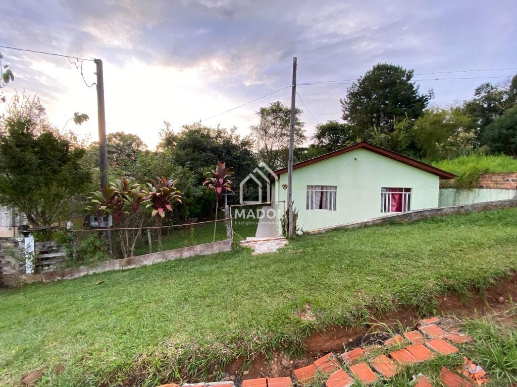 Casa à venda em Uvaranas, Ponta Grossa — Portal Chave Fácil