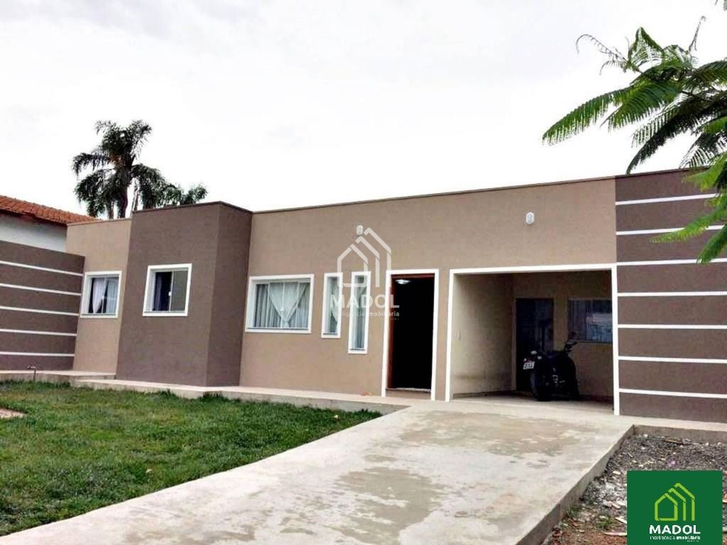 Casa à venda em Uvaranas, Ponta Grossa — Portal Chave Fácil