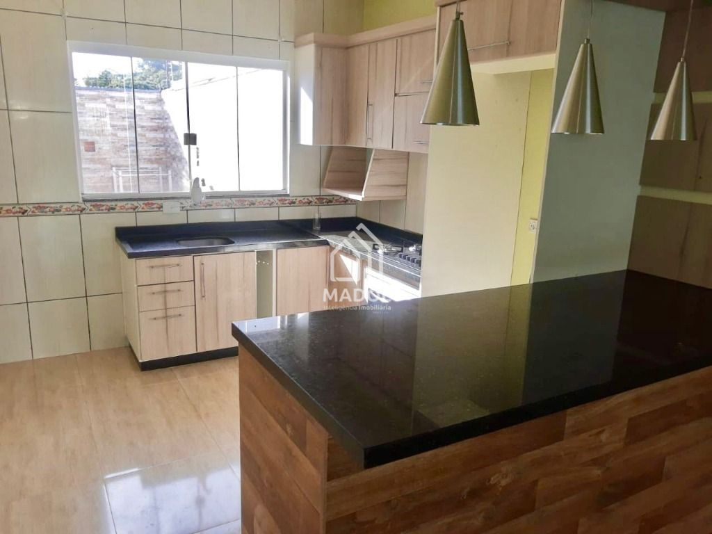 Casa à venda em Uvaranas, Ponta Grossa — Portal Chave Fácil
