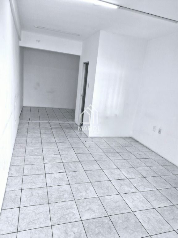 Sala/Conjunto Comercial para alugar em Nova Rússia, Ponta Grossa — Portal Chave Fácil
