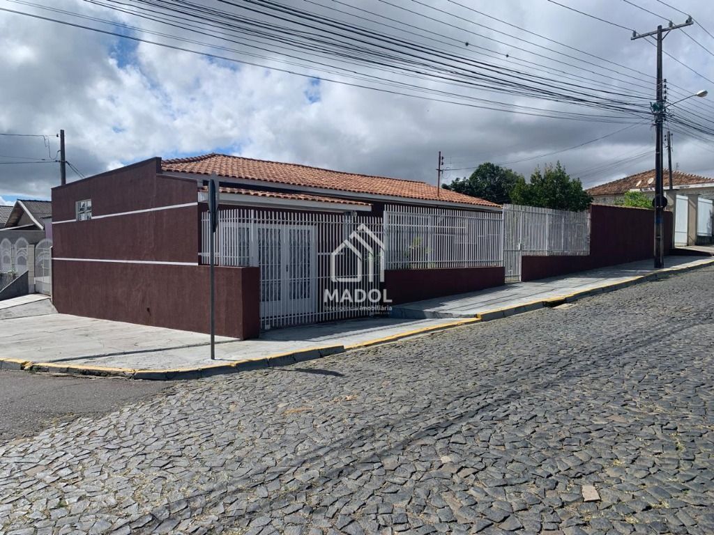 Casa à venda em Boa Vista, Ponta Grossa — Portal Chave Fácil