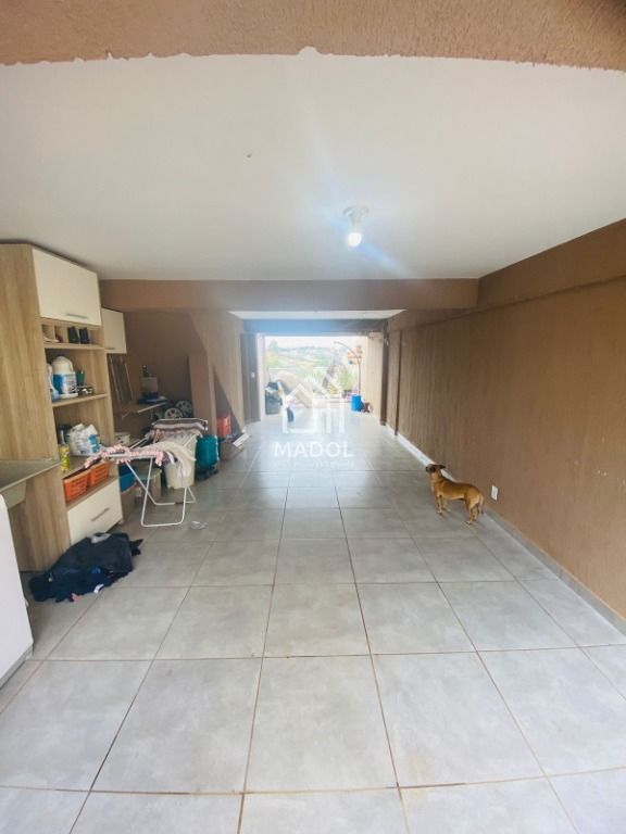 Casa à venda em Oficinas, Ponta Grossa — Portal Chave Fácil