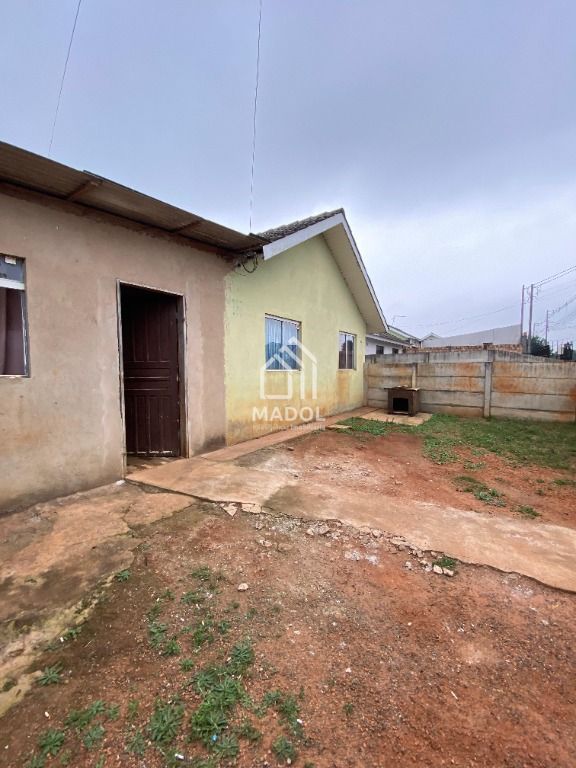 Casa à venda em Periquitos, Ponta Grossa — Portal Chave Fácil