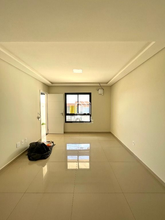 Casa à venda em Chapada, Ponta Grossa — Portal Chave Fácil