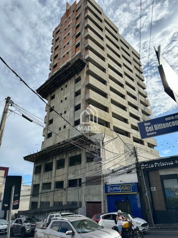 Apartamento à venda em Centro, Ponta Grossa — Portal Chave Fácil