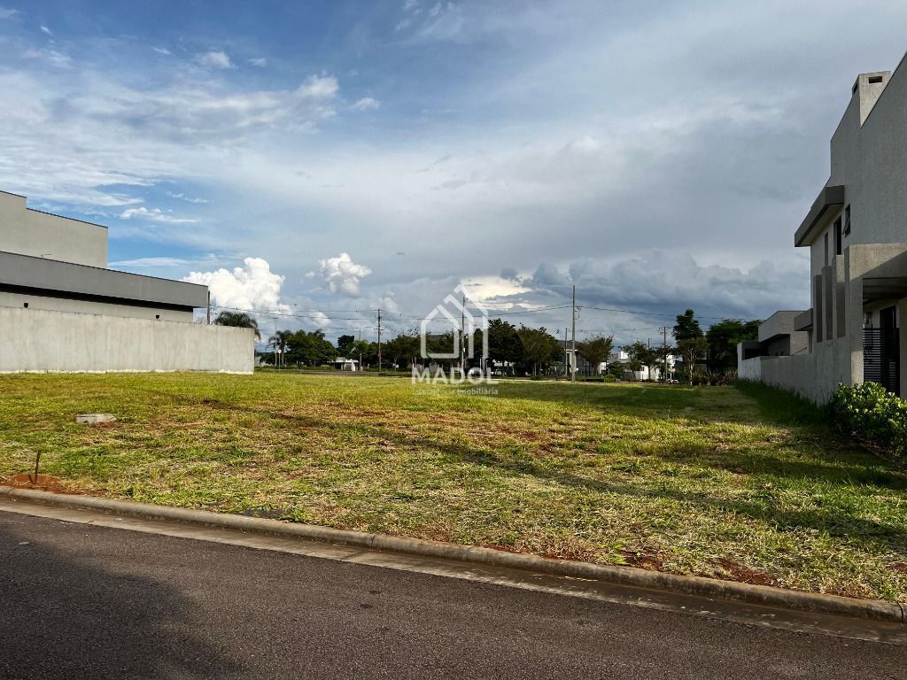 Terreno/Área à venda em Jardim Carvalho, Ponta Grossa — Portal Chave Fácil