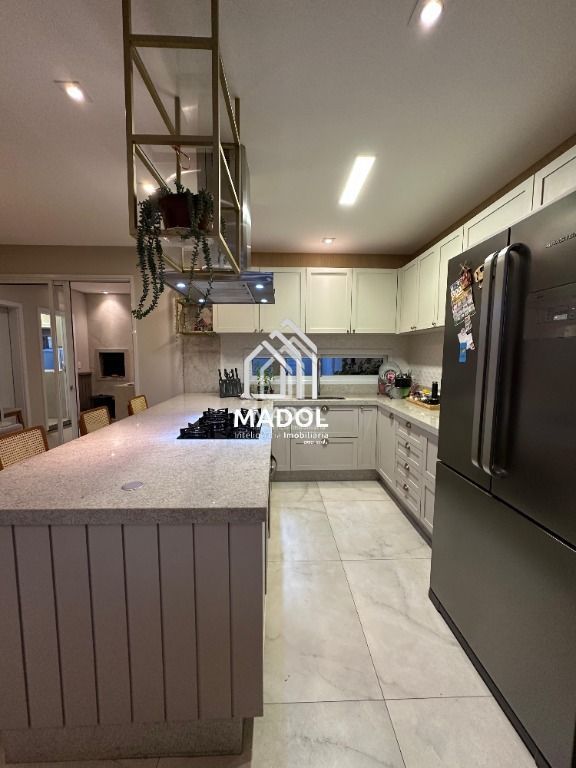 Casa à venda em Cará-cará, Ponta Grossa — Portal Chave Fácil
