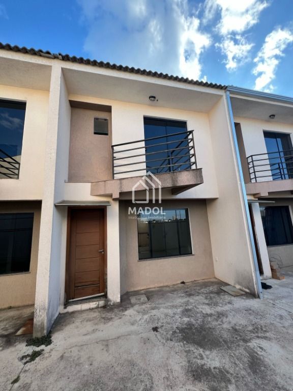 Casa à venda em Uvaranas, Ponta Grossa — Portal Chave Fácil