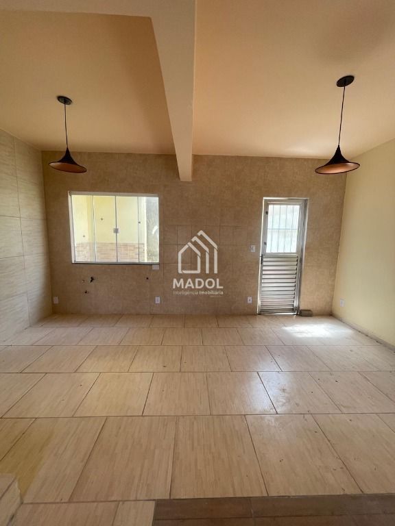 Casa à venda em Uvaranas, Ponta Grossa — Portal Chave Fácil