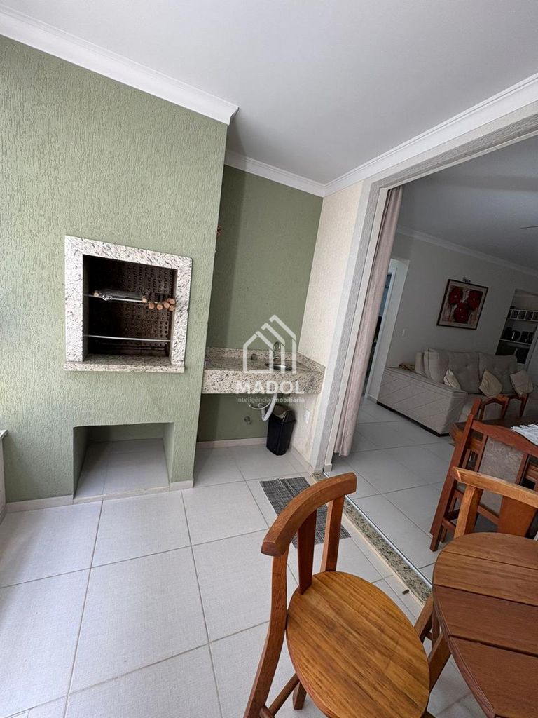 Apartamento à venda em Bombas, Bombinhas — Portal Chave Fácil