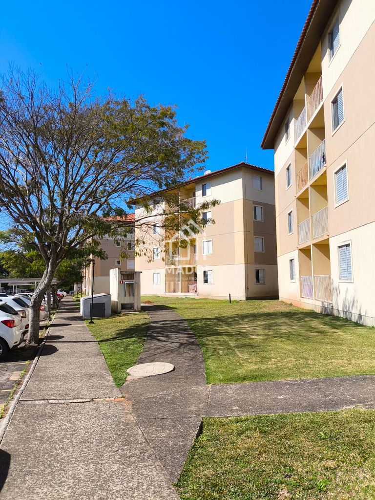 Apartamento à venda em Uvaranas, Ponta Grossa — Portal Chave Fácil