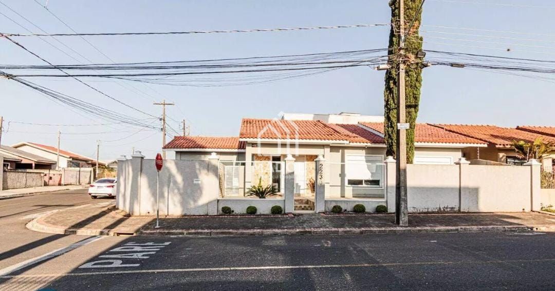 Casa à venda em Orfãs, Ponta Grossa — Portal Chave Fácil