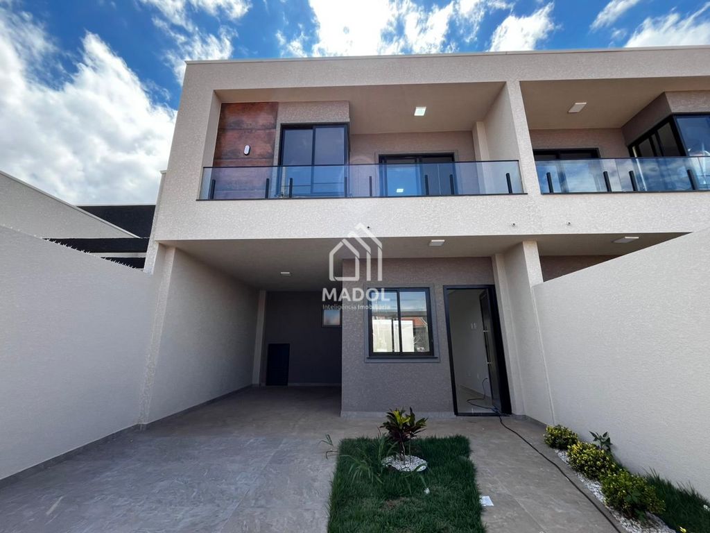 Casa à venda em Uvaranas, Ponta Grossa — Portal Chave Fácil